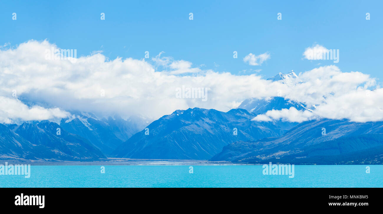 El lago Pukaki de Nueva Zelanda, Isla del Sur, Nueva Zelanda Foto de stock