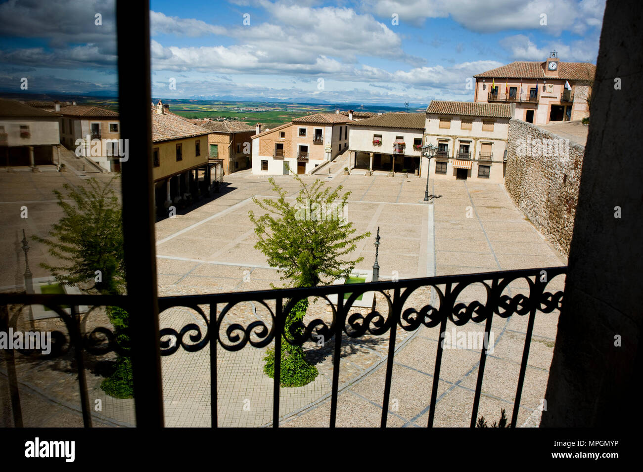 La Plaza Mayor o del Arcipreste de Hita, Guadalajara, España. Plaza Principal. Foto de stock