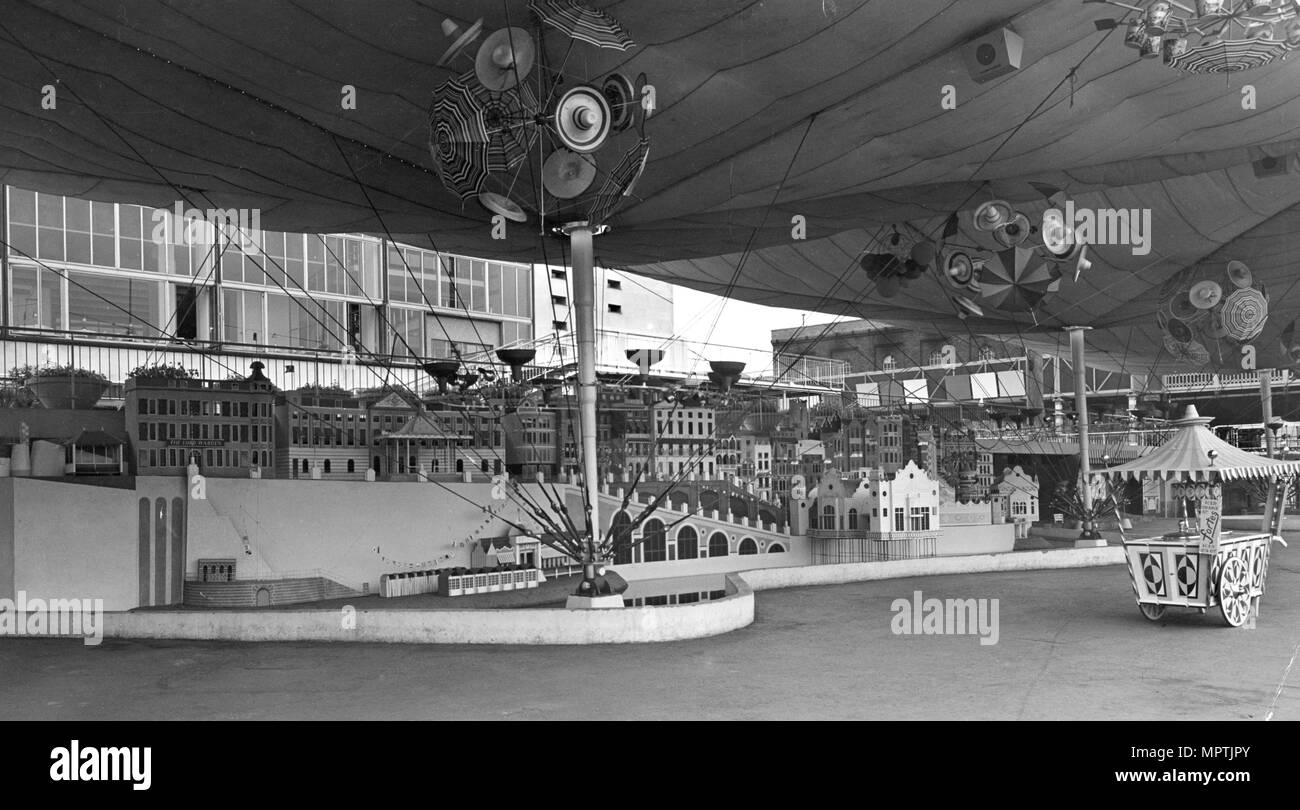El Seaside Pavilion, Festival de Gran Bretaña, South Bank, Lambeth, Londres, 1951. Artista: Desconocido. Foto de stock