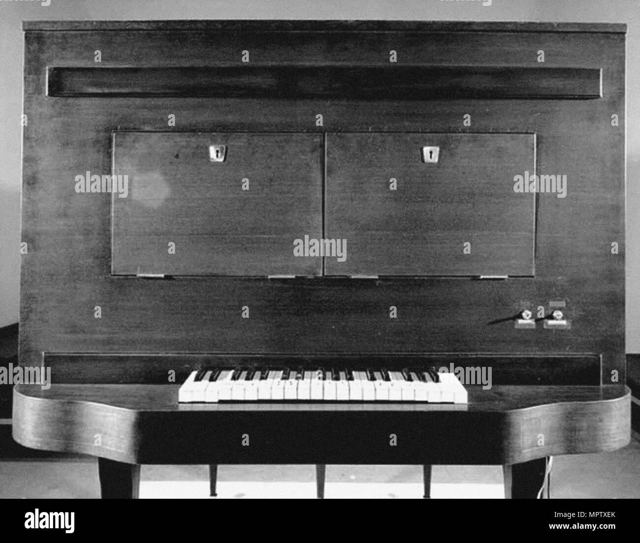 El Optophonic Piano Fotografía de stock - Alamy
