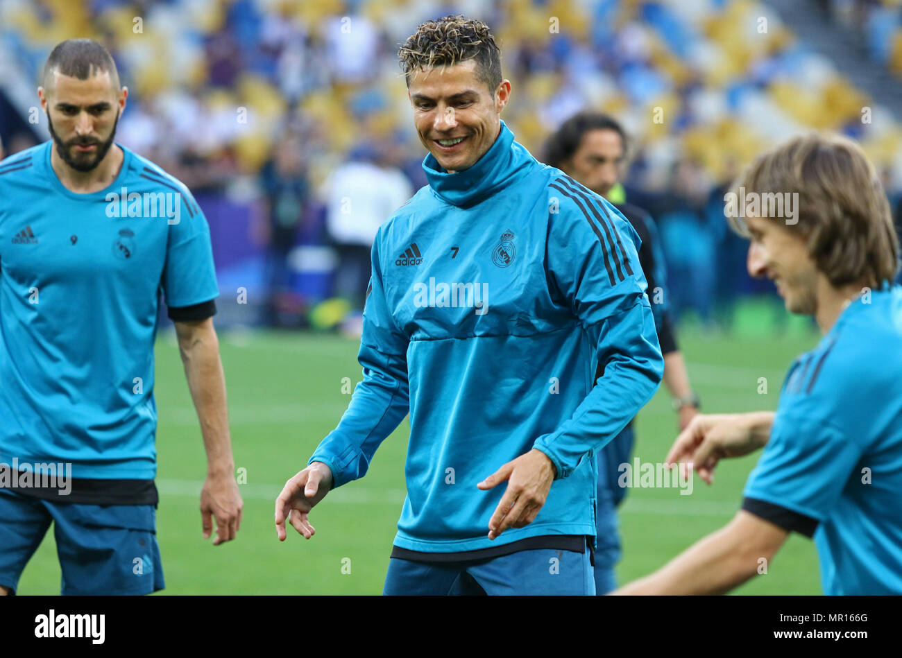 Maletín Fundador erección Kiev, Ucrania. 25 de mayo de 2018. Cristiano Ronaldo del Real Madrid sonríe  durante la sesión de entrenamiento antes de la Final de la UEFA Champions  League 2018 juego contra el Liverpool
