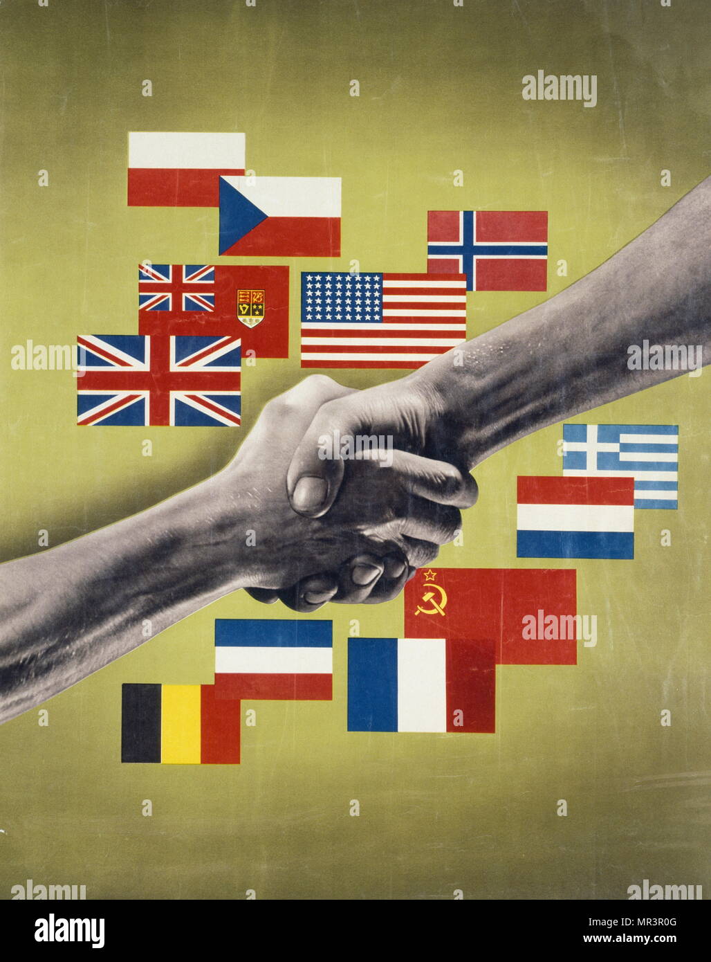 La segunda guerra mundial, la propaganda de los Aliados de póster,  mostrando las banderas de los países aliados y un apretón de manos. 1942  Fotografía de stock - Alamy