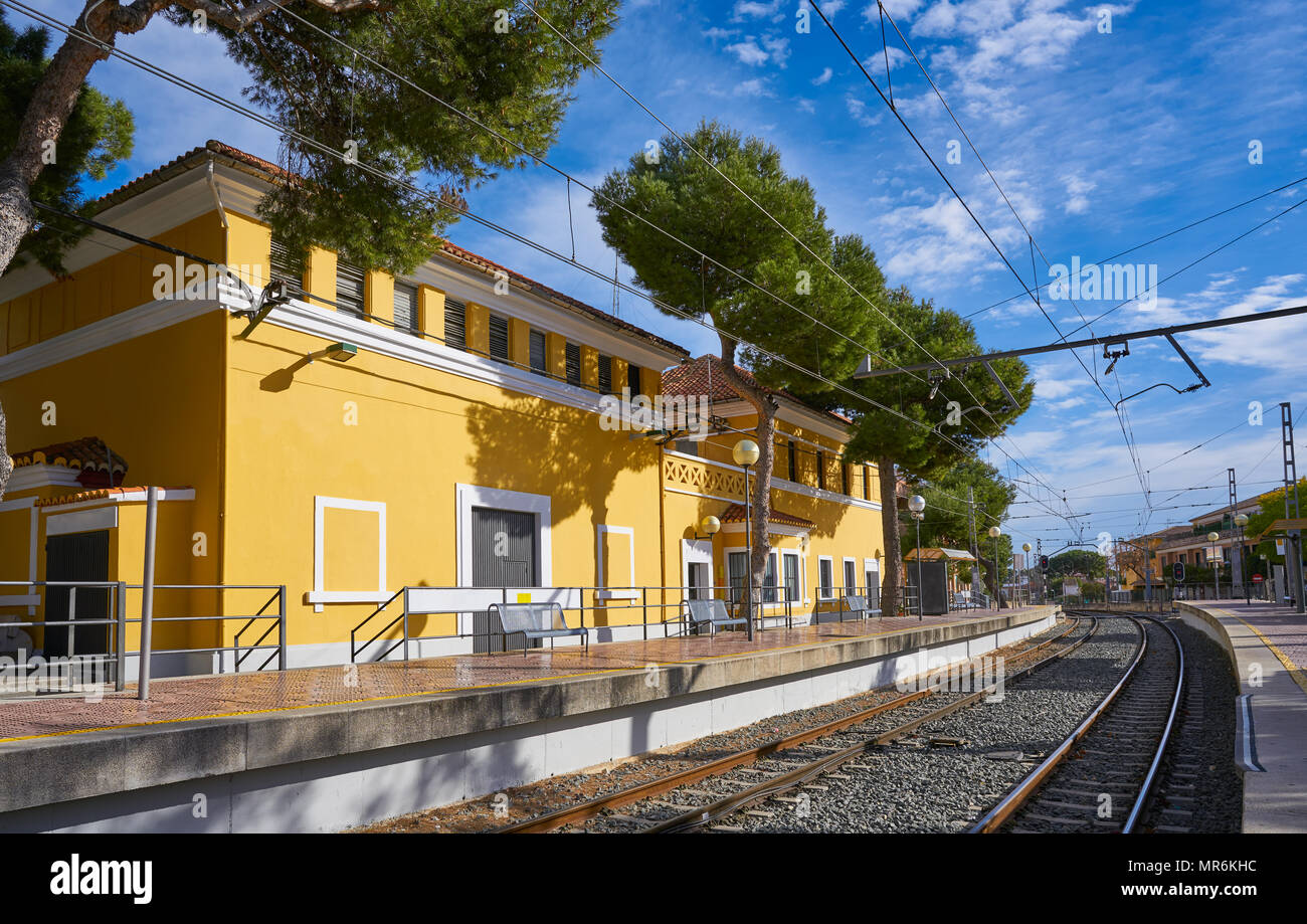 La estación de tren de Canadá en Paterna de Valencia ciudad de España Foto de stock