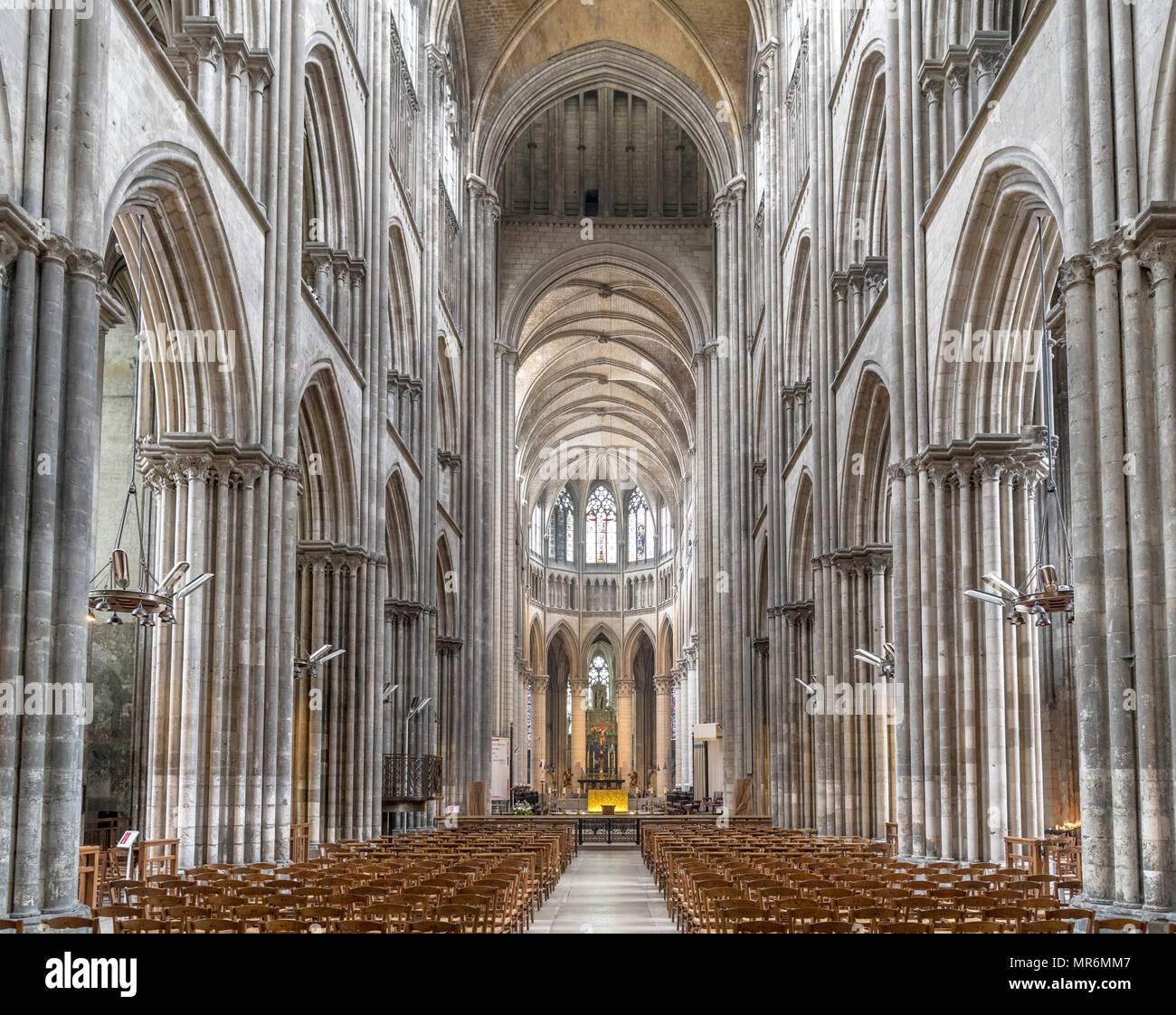 Interior de la Catedral de Rouen primatiale (Catedral de Notre-Dame de l'Assomption de Rouen), Rouen, Normandía, Francia Foto de stock