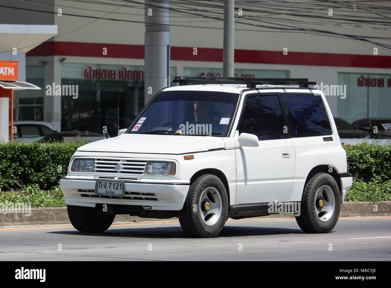 CHIANG MAI, Tailandia - 18 de mayo de 2018: Privado Mini SUV, Coche Suzuki  Vitara. Foto en