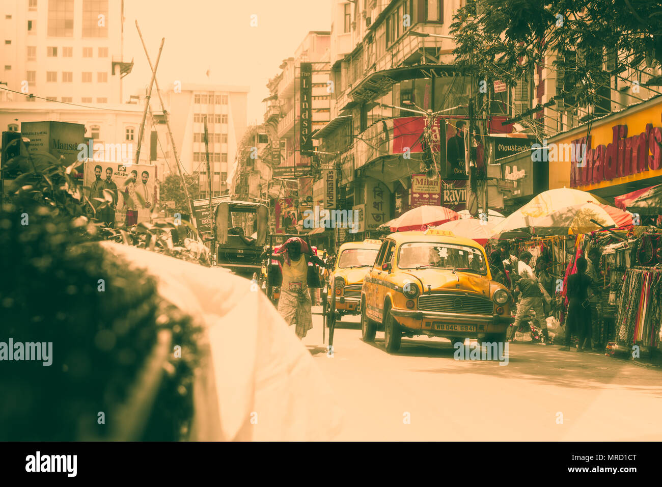 Kolkata, India,la fotografía de la calle, el tranvía, el rickshaw,San,peregrino,hombre santo,lucha por la vida, la supervivencia, la vida en la calle,el amor,la felicidad,nostia,nistalgic ciudad vieja,a Foto de stock
