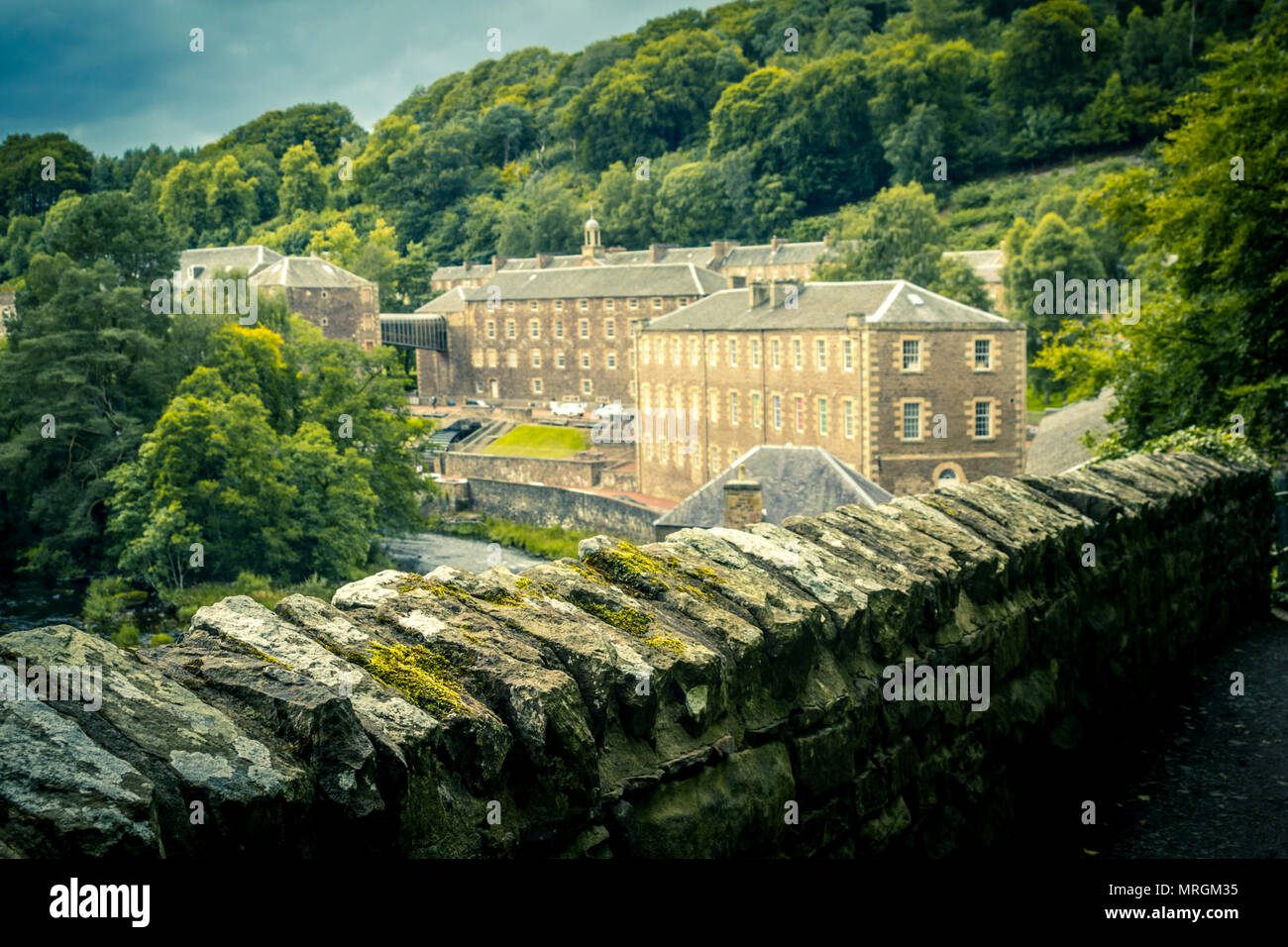 Vista de New Lanark Heritage Site, Lanarkshire en Escocia, Reino Unido Foto de stock