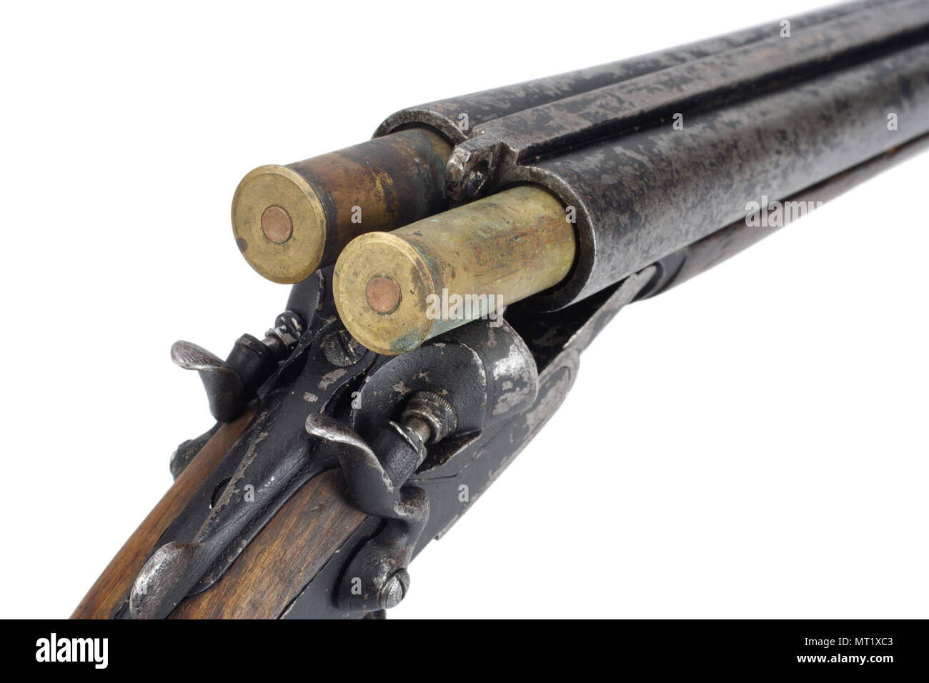 Lupara - aserrado-off shotgun aislado en blanco Fotografía de stock - Alamy
