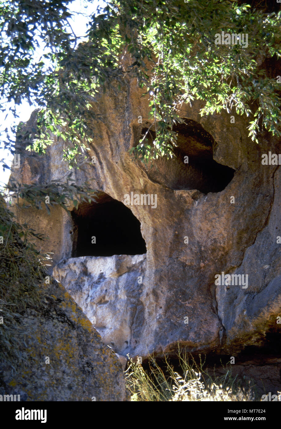 Tumbas hipogeas fotografías e imágenes de alta resolución Alamy
