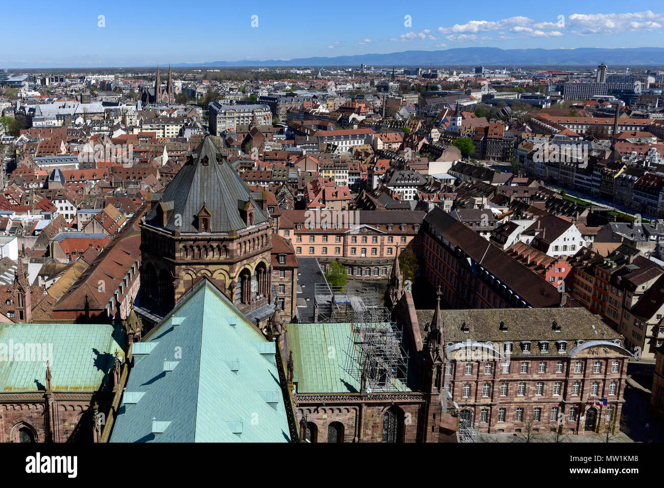 Vista de la ciudad de Münster, Estrasburgo, Francia Foto de stock