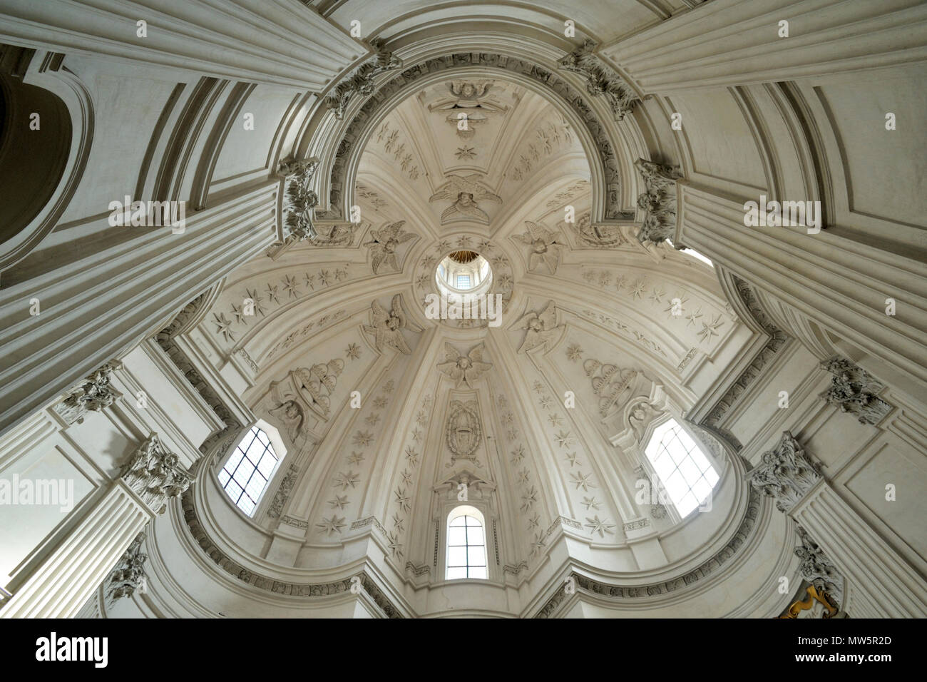 Italia, Roma, la iglesia de San Ivo en La Sapienza interior Foto de stock