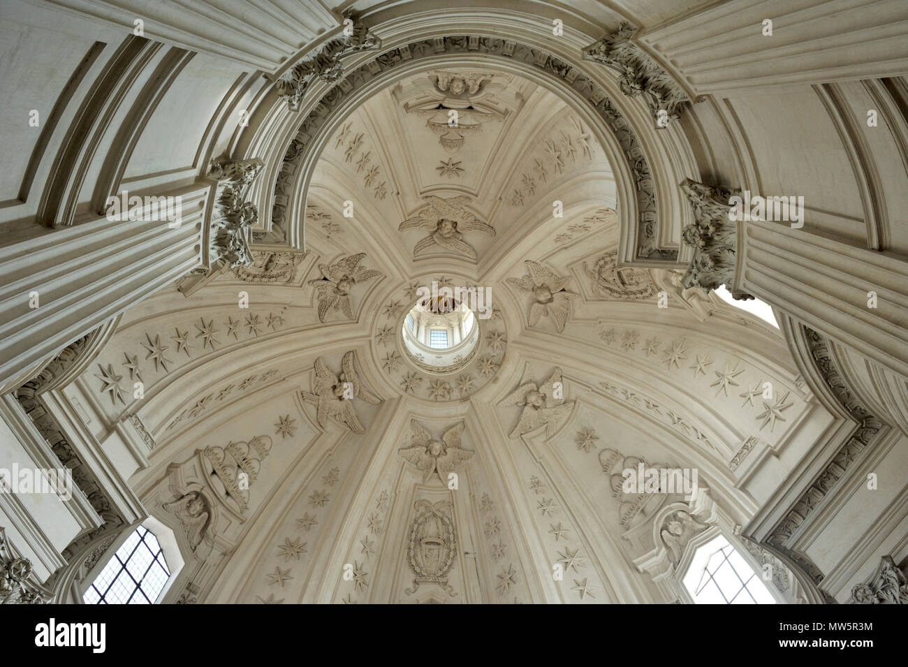 Italia, Roma, la iglesia de San Ivo en La Sapienza interior Foto de stock
