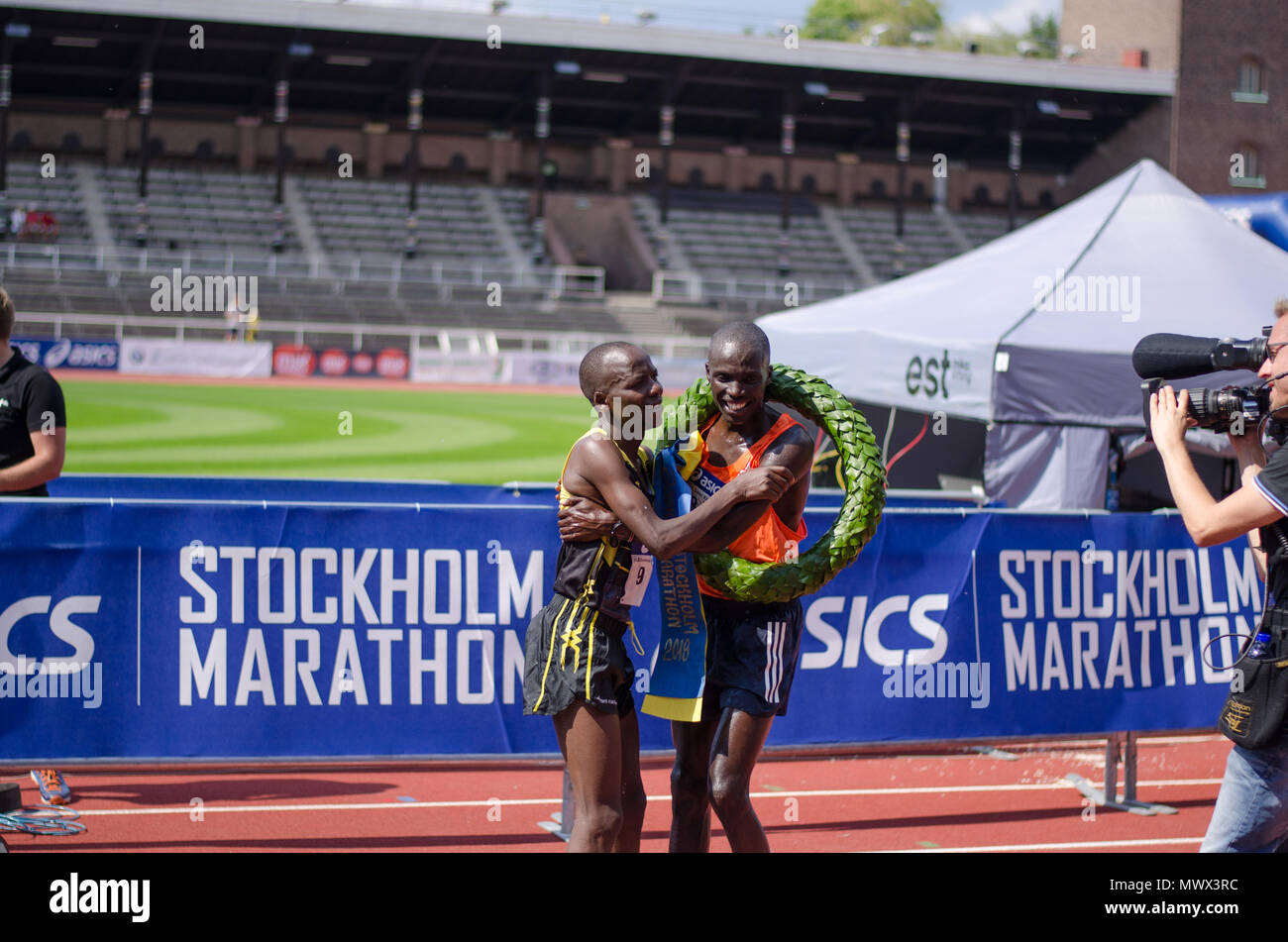 Ganador maratón competencia correr fotografías e imágenes de alta  resolución - Página 3 - Alamy