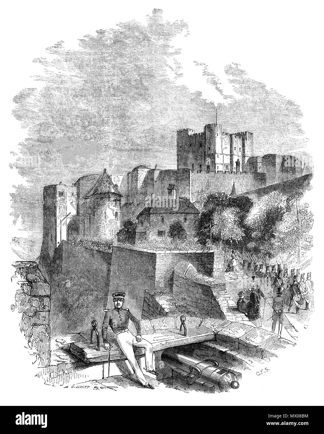 Medieval Castillo de Dover en Dover, Kent, Inglaterra, fue fundado en el siglo XI, y ha sido descrito como la "Llave de Inglaterra", debido a su importancia defensiva a lo largo de la historia. En 1216, un grupo de barones rebeldes, insatisfecho con el Rey Juan invitó al futuro Luis VIII de Francia a venir y tomar la corona inglesa. Louis necesitaba agarrotan el castillo y el primer sitio comenzó el 19 de julio. Louis tomó el terreno elevado al norte Hubert de Burgh la guarnición de hombres repelió a los invasores, bloqueando el incumplimiento en las paredes con maderas de gigante. Después de tres meses Louis pidió una tregua el 14 de octubre. Foto de stock