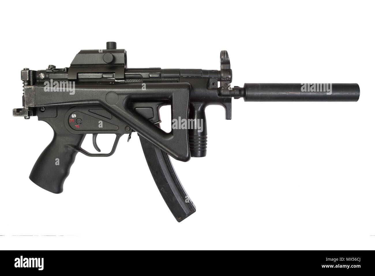 Subfusil alemán MP5 con silenciador aislado Foto de stock