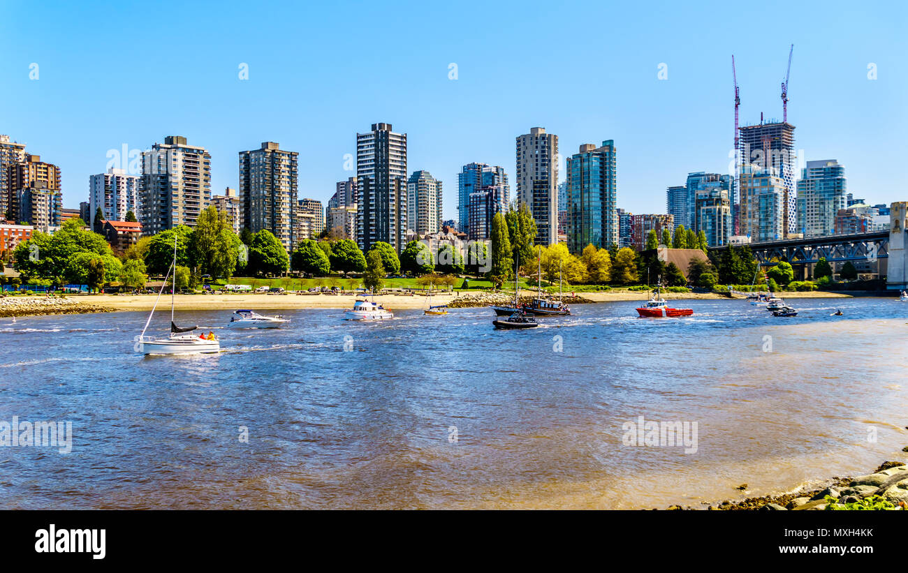 Pared falsa fotografías e imágenes de alta resolución - Alamy