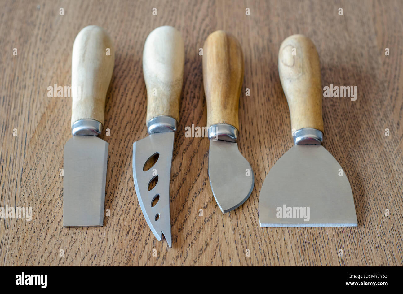 Set 4 cuchillos Corte de Queso Parmesano