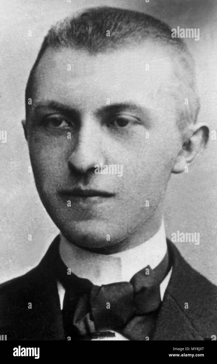 Futuro alcalde de Colonia, y el Canciller alemán, Konrad Adenauer (1876-1967) retratada como estudiante en Bonn, Alemania, en 1898. Uso | en todo el mundo Foto de stock