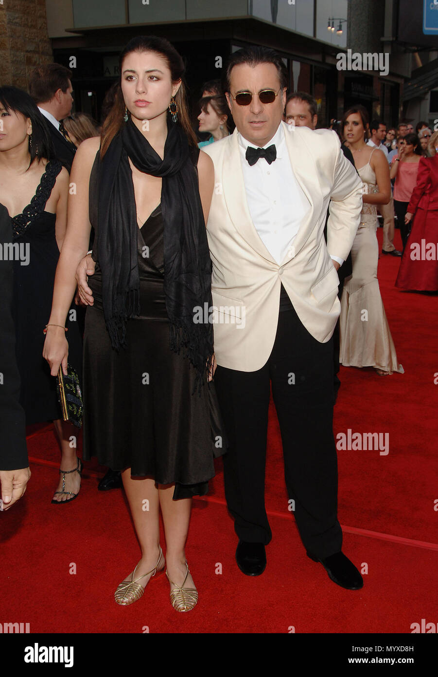 Andy Garcia Y Su Hija Llegando En El Afi Honrando A Sean Connery En El Teatro
