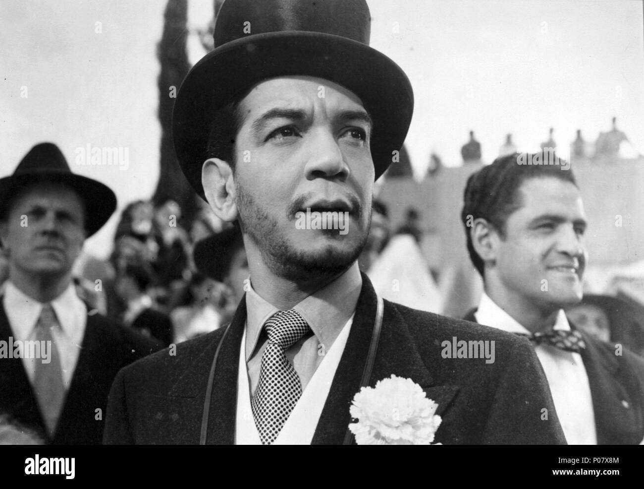 Cantinflas sombrero Imágenes de stock en blanco y negro - Alamy