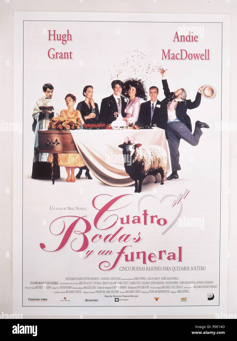 El título original de la película Cuatro bodas y un funeral. Título en