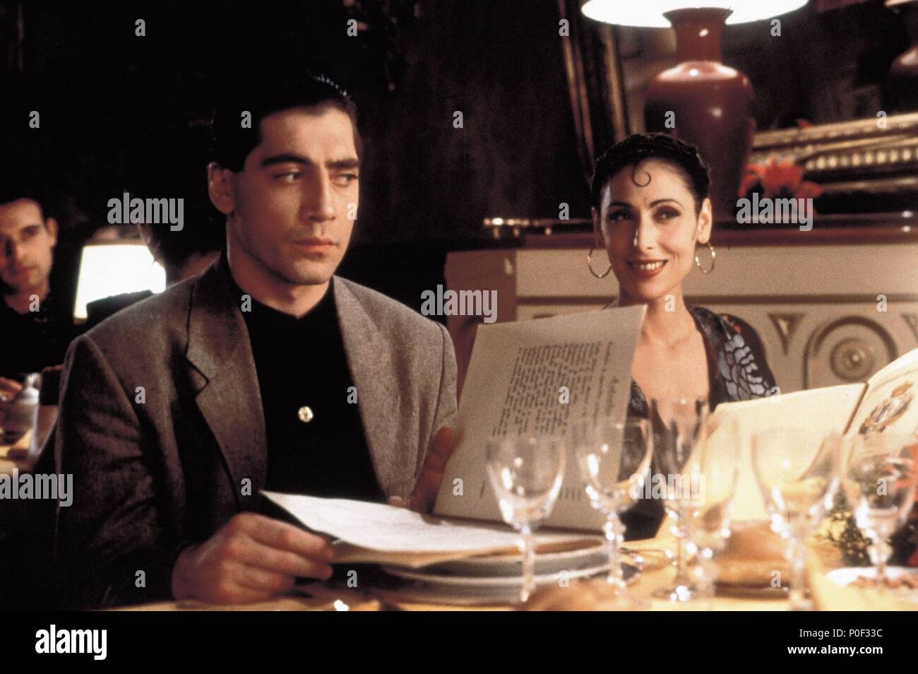 El título de la película original: boca a boca. Título en inglés: boca a boca. El director de cine: Manuel Gómez Pereira. Año: 1995. Estrellas: Javier Bardem; María Barranco. Crédito: SOGETEL/Bocaboca Producciones,