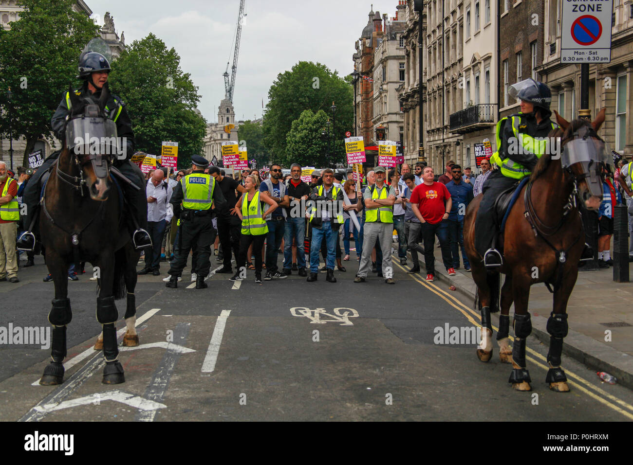 Londres, Reino Unido, 9 de junio de 2018. Contra-demostración en la protesta para liberar crédito Robinsom: Alex Cavendish/Alamy Live News Foto de stock