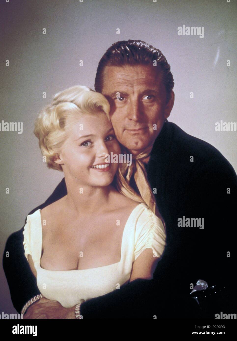 El título original de la película El último atardecer. Título en