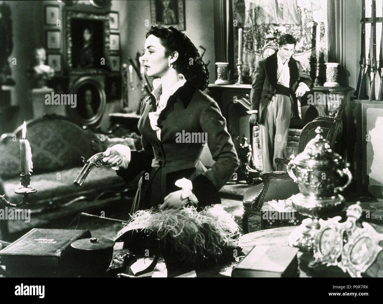 El título original de la película: Madame Bovary. Título en inglés: Madame Bovary. El director de cine: Vincente Minnelli. Año: 1949. Estrellas: LOUIS JOURDAN; Jennifer Jones. Crédito: M.G.M / Álbum Foto de stock