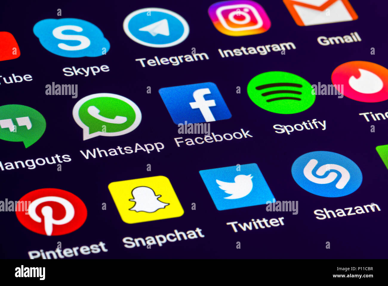 Social media apps fotografías e imágenes de alta resolución - Alamy