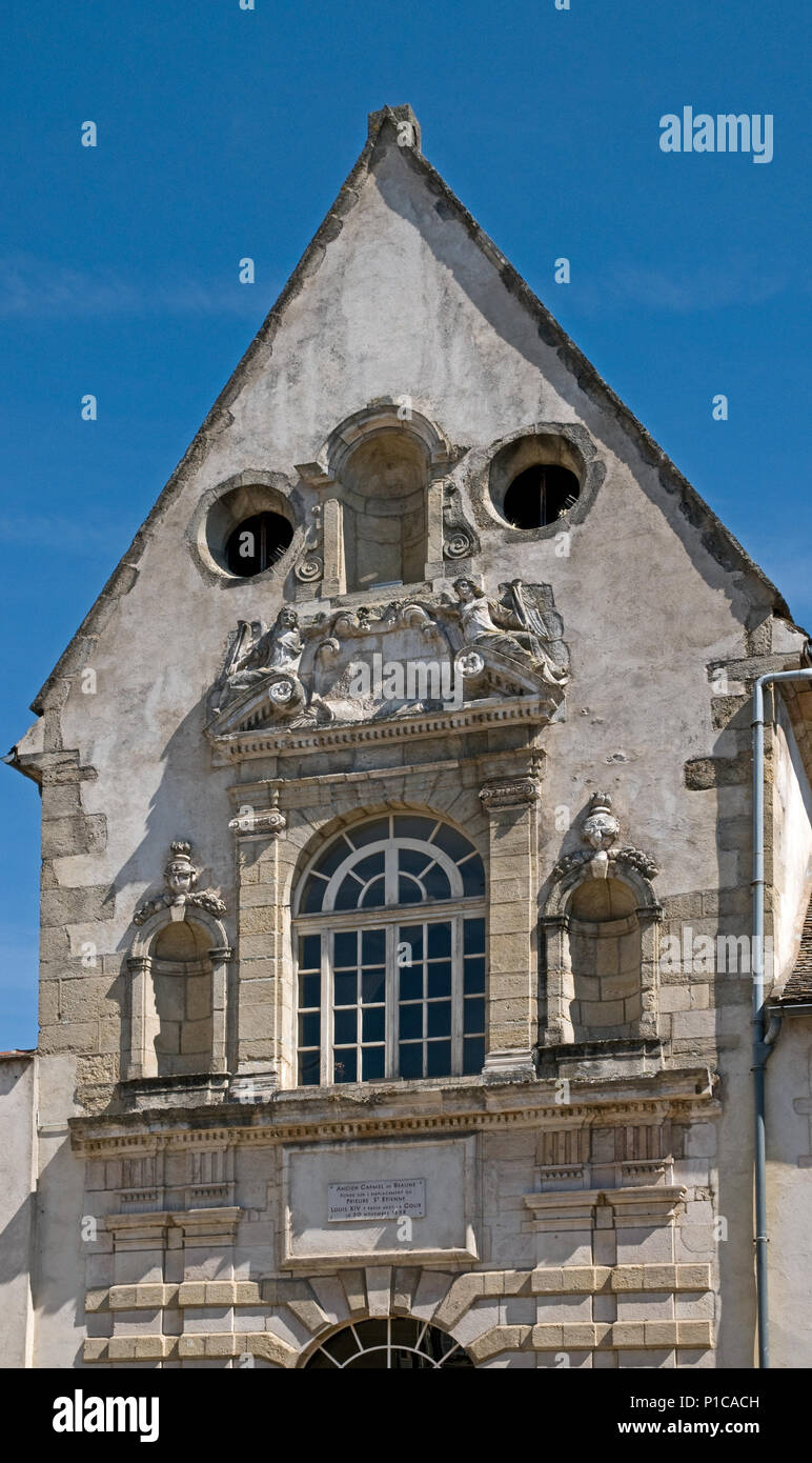 Ancien Carmel de Beaune, Francia, el antiguo convento de los carmelitas construido en el emplazamiento de la Priora St Etienne Louis XIV pasó allí en noviembre de 1658 Foto de stock