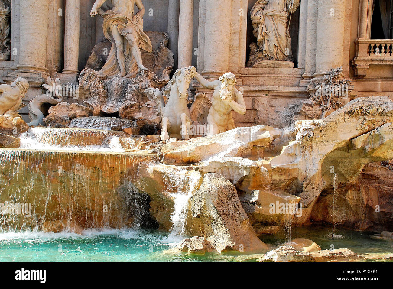 Triton con un caballo alado, Fontana de Trevi, Roma, Italia, Europa Foto de stock