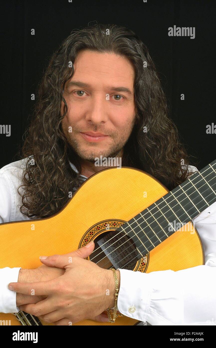 El guitarrista español Tomatito (José Fernández Torres Fotografía de stock  - Alamy