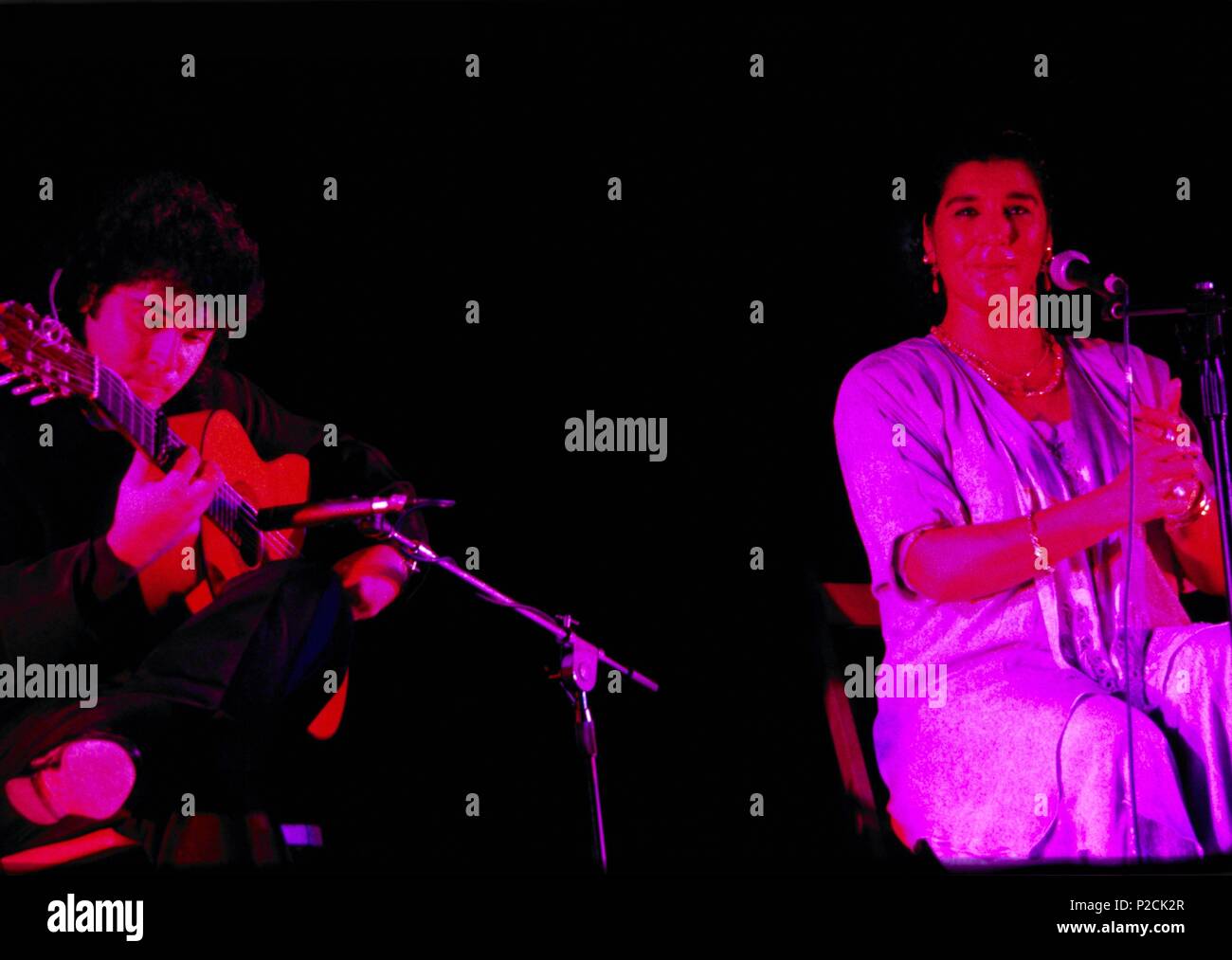 Unduh 750 Gambar Gitar Flamenco – Spanyol  Gratis