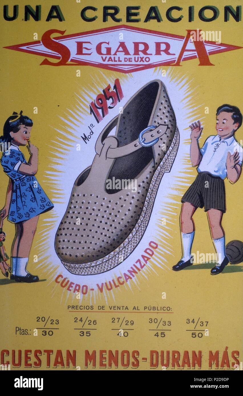 Cartel publicitario de los producto de la fábrica de calzados marca  'Segarra'. Año 1951 Fotografía de stock - Alamy