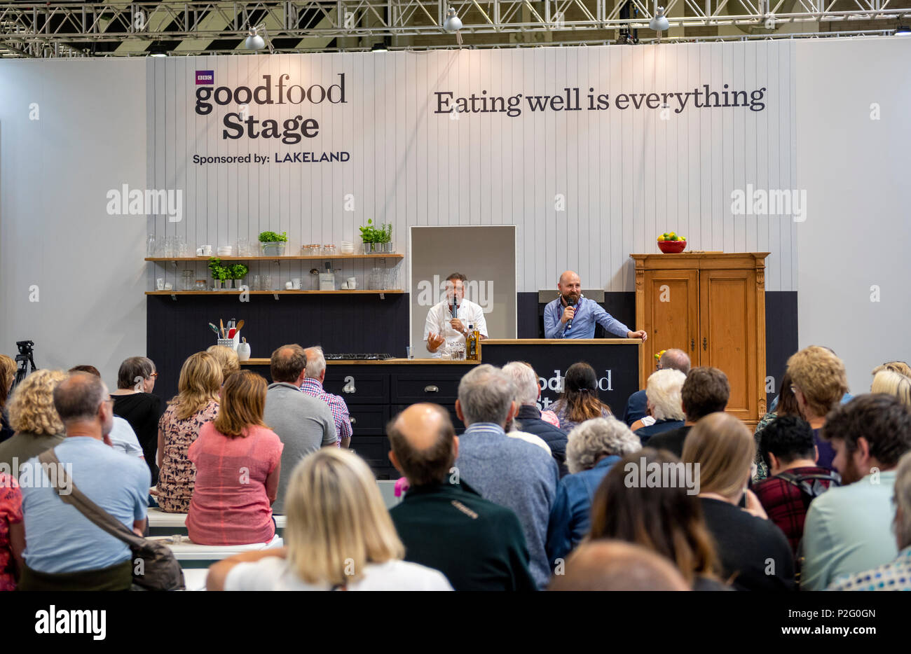 Birmingham, Reino Unido. El 14 de junio de 2018. Fotografía por Richard GRANGE 14 de junio de 2018. La BBC LA BUENA COMIDA SHOW, NEC, Birmingham. Reino Unido en el primer día de la feria chef francés Raymond Blanc OBE habla de su carrera en la etapa de la buena comida. Crédito: Richard Grange/Alamy Live News Foto de stock