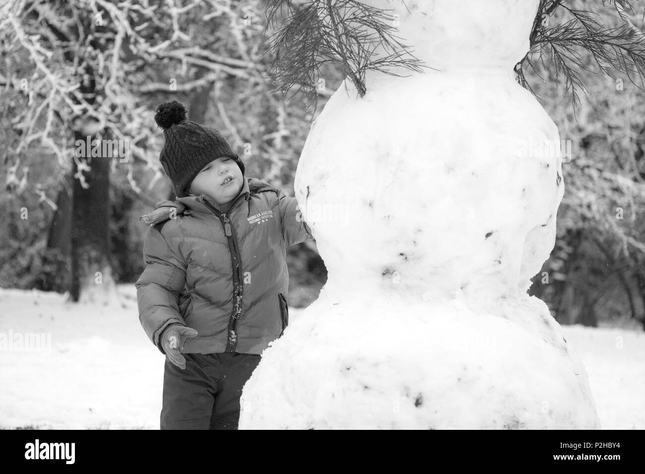 Frosty Snowman Imagenes De Stock En Blanco Y Negro Alamy