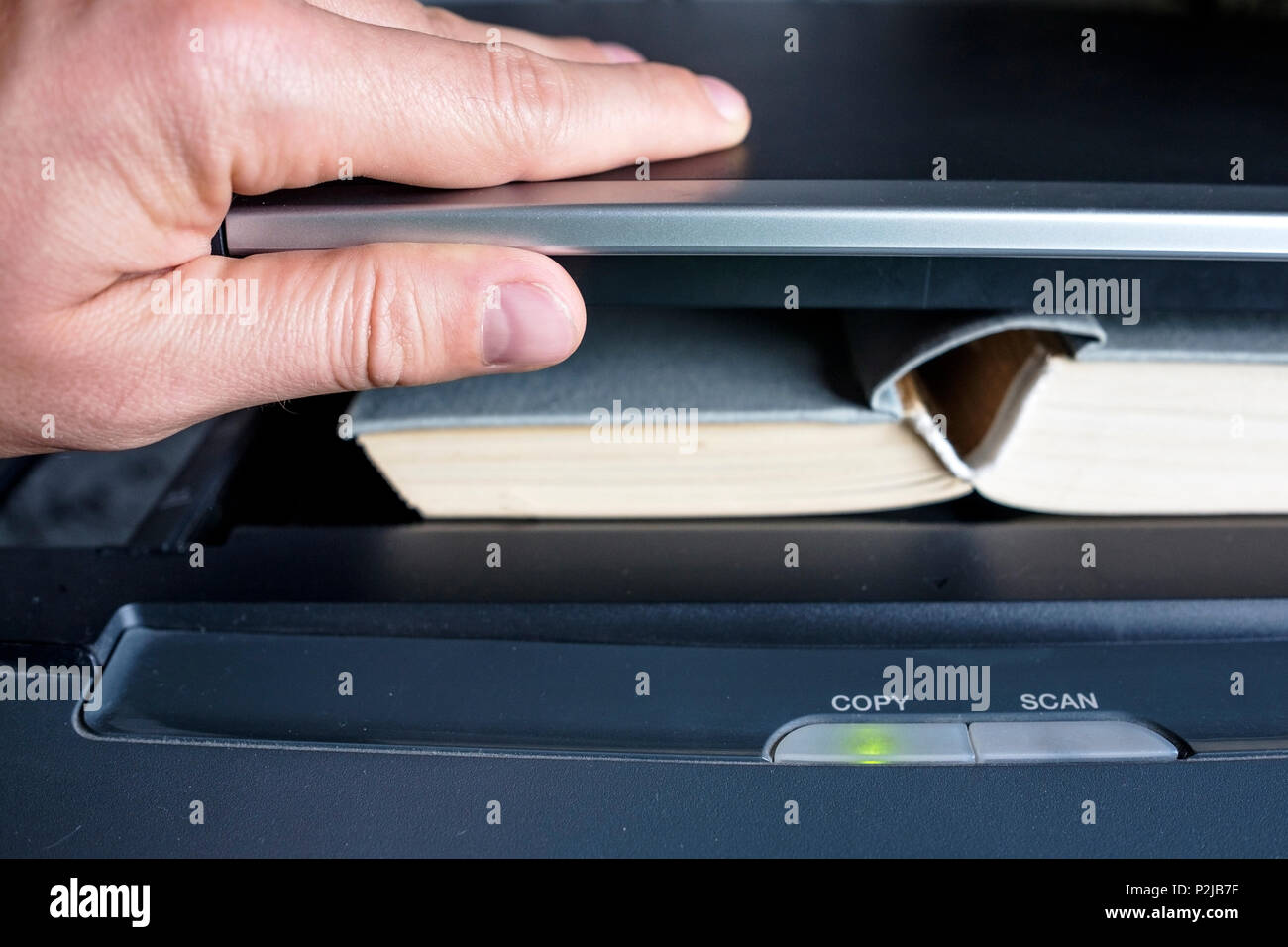 Escáner portátil de Brookstone wand para escanear documentos Fotografía de  stock - Alamy
