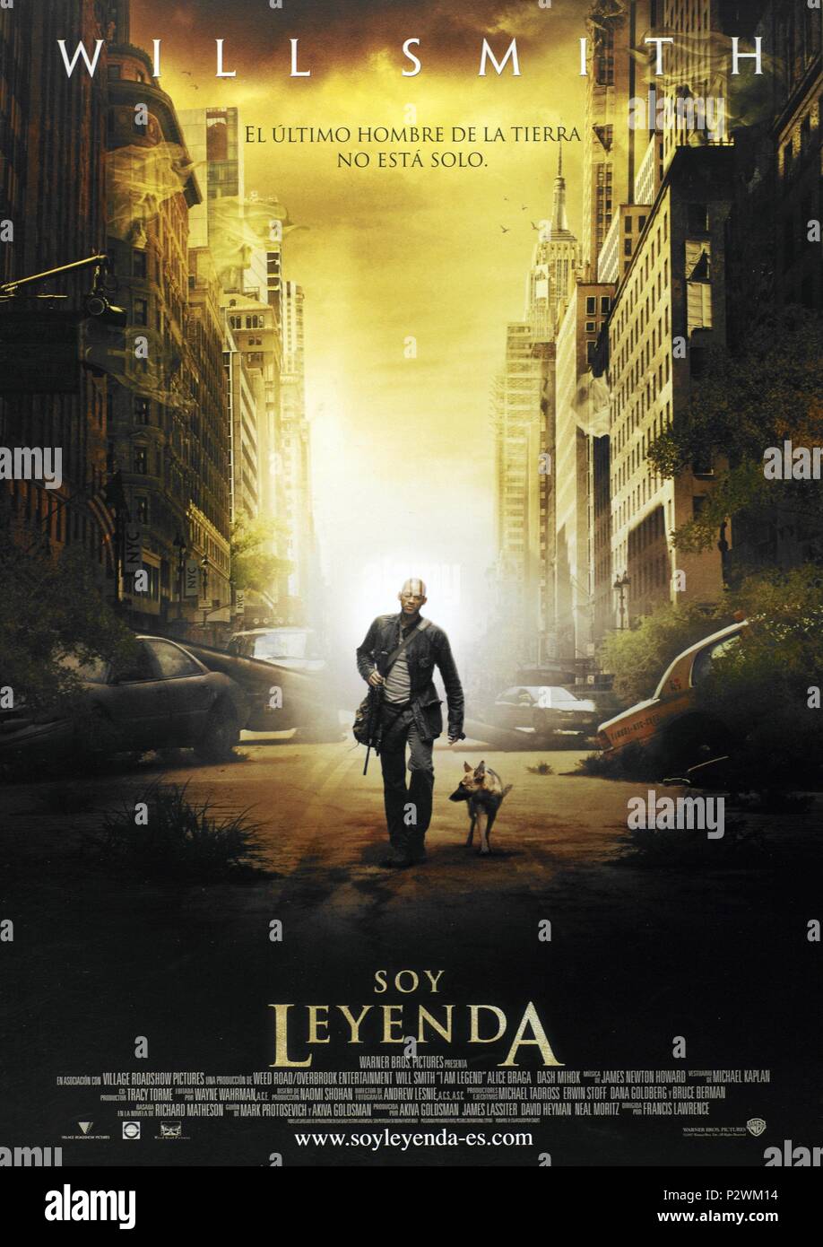 El Titulo Original De La Pelicula Soy Leyenda Titulo En Ingles I Am Legend El Director De Cine Francis Lawrence Ano 2007 Credito Warner Bros Pict Village Roadshow Pict Maleza Carretera Pict Album