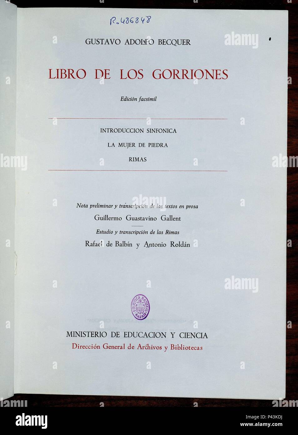 LIBRO DE LOS GORRIONES-EDICION FACSIMIL-RIMAS S XIX. Autor: Gustavo Adolfo  Bécquer. Ubicación: BIBLIOTECA NACIONAL-COLECCION, Madrid, España  Fotografía de stock - Alamy