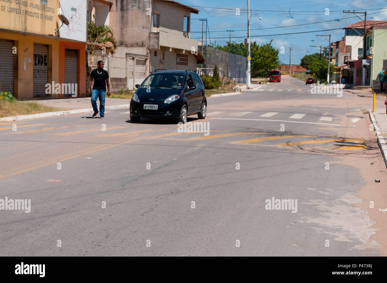 VILA VELHA, ES - 14/01/2015: QUEBRA MOLA EM Santa Paula - Foto de quebra molas no Bairro Santa Paula, localizado ningún município de Vila Velha. (Foto: Vinicius Moraes / Fotoarena) Foto de stock