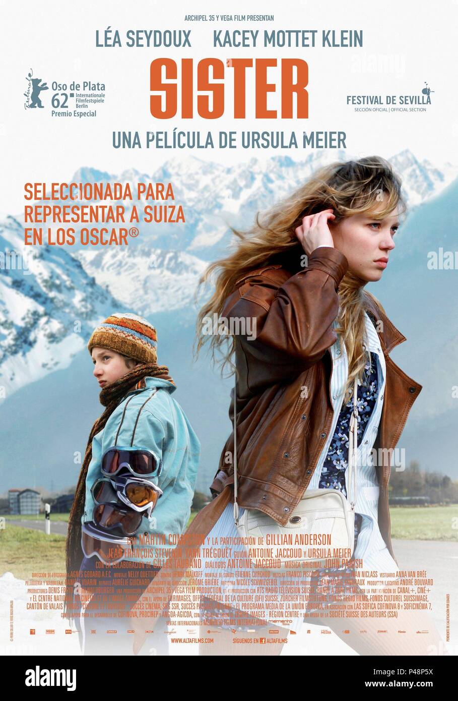 El título de la película original: L'Enfant D'EN HAUT. Título en inglés: la  hermana. El director de cine: Ursula Meier. Año: 2012. Crédito: Vega  Film/ARCHIPEL 35 / Álbum Fotografía de stock -