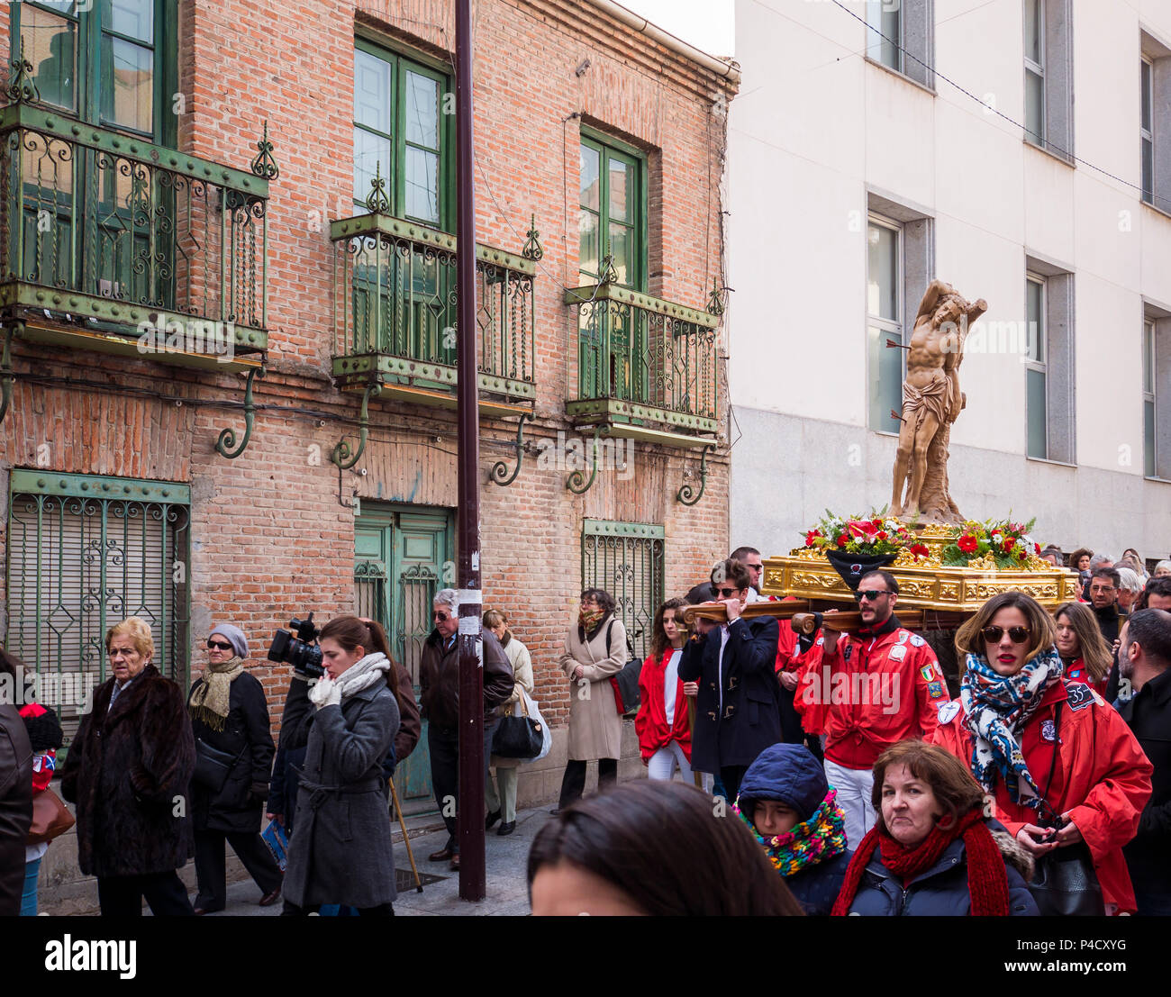 Procesión de San Sebastián en San Sebastián de los Reyes. Madrid. España  Fotografía de stock - Alamy