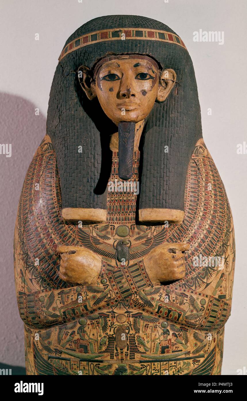 DET SARCOFAGO DEL SACERDOTE DE AMÓN REUTILIZADO-XXI DINASTIA. Ubicación: MUSEO ARQUEOLOGICO NACIONAL-COLECCION, Madrid, España. Foto de stock