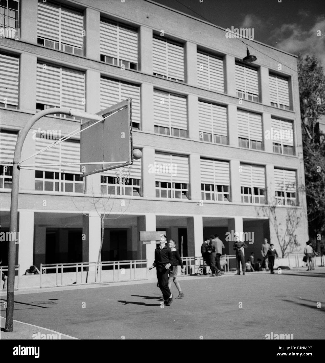 Instituto ramiro de maeztu fotografías e imágenes de alta resolución