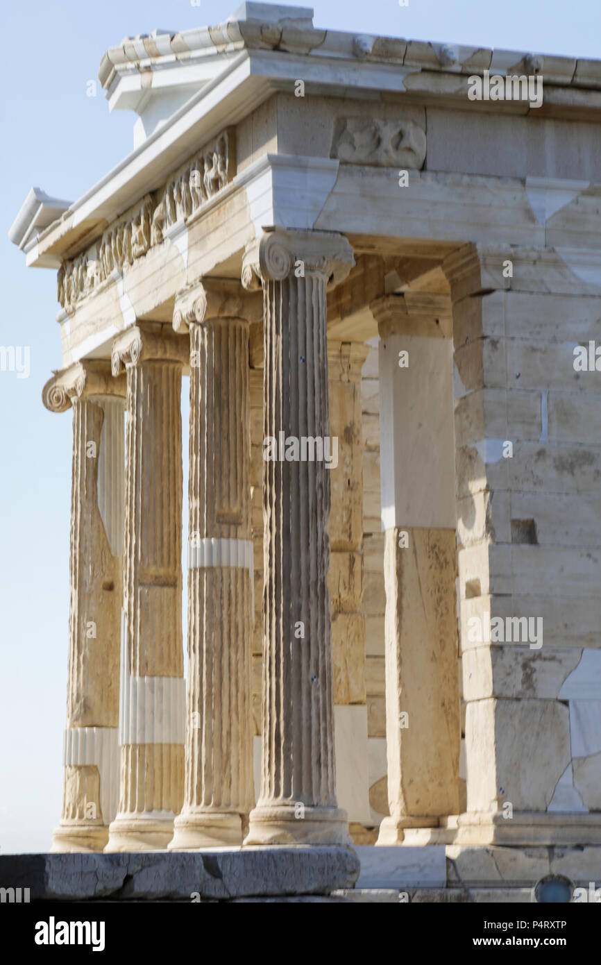Templo de atenea niké fotografías e imágenes de alta resolución - Página 3  - Alamy