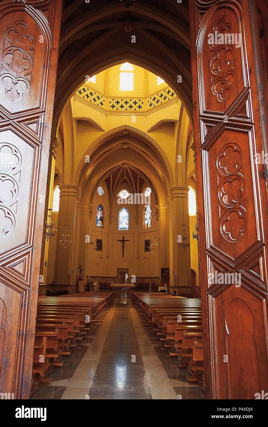 CONCATEDRAL DE SANTA MARÍA DE LA ASUNCIÓN. Fue erigida en el siglo XV