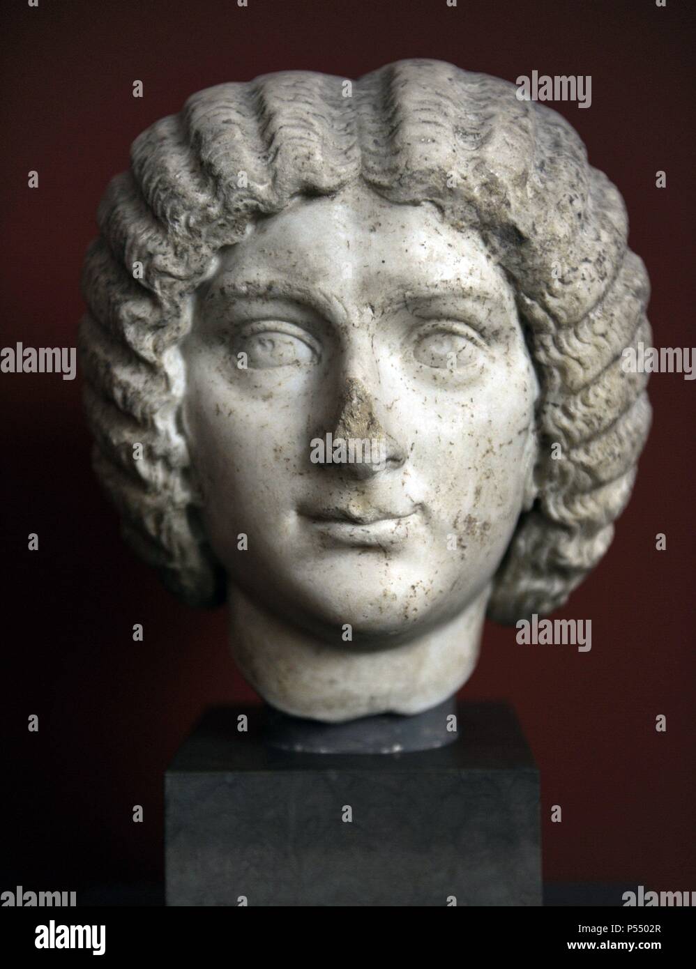La Emperatriz Julia Domna (170-217), esposa de Septimio Severo (145-211). Busto. Mármol. C. 193 A.D. Carlsberg Glyptotek Museum. Copenhague. Dinamarca. Foto de stock