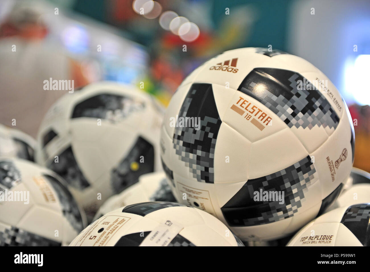 Moscú, Rusia - Junio 22: Telstar, oficial de la Copa Mundial de la Fifa Rusia 2018 bolas, Moscú, 22 de junio de 2018. Foto de stock