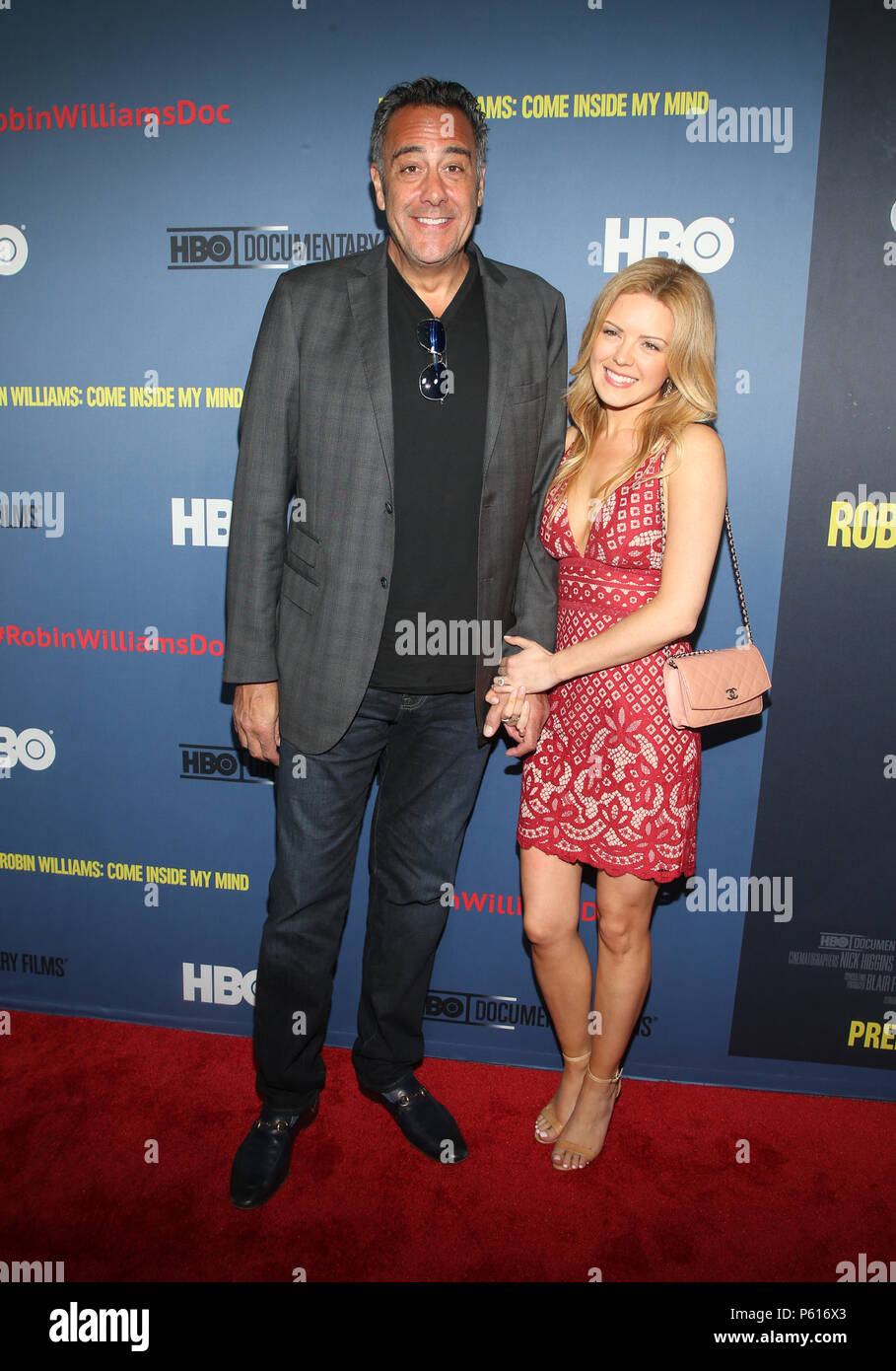 Brad garrett and isabeall quella fotografías e imágenes de alta